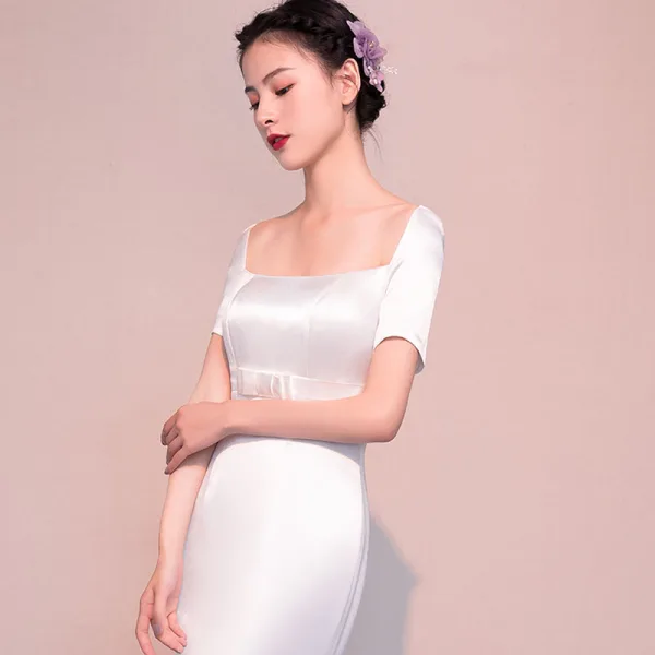 Elegante Ivory / Creme Brautkleider 2018 Mermaid Blumen Schleife Eckiger Ausschnitt Rückenfreies Kurze Ärmel Kapelle-Schleppe Hochzeit