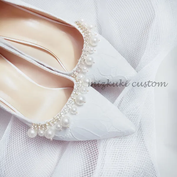 Elegant White Wedding Lace Wedding Shoes 2020 Leather Pearl Rhinestone 9 cm Stiletto Heels Pointed Toe Pumps