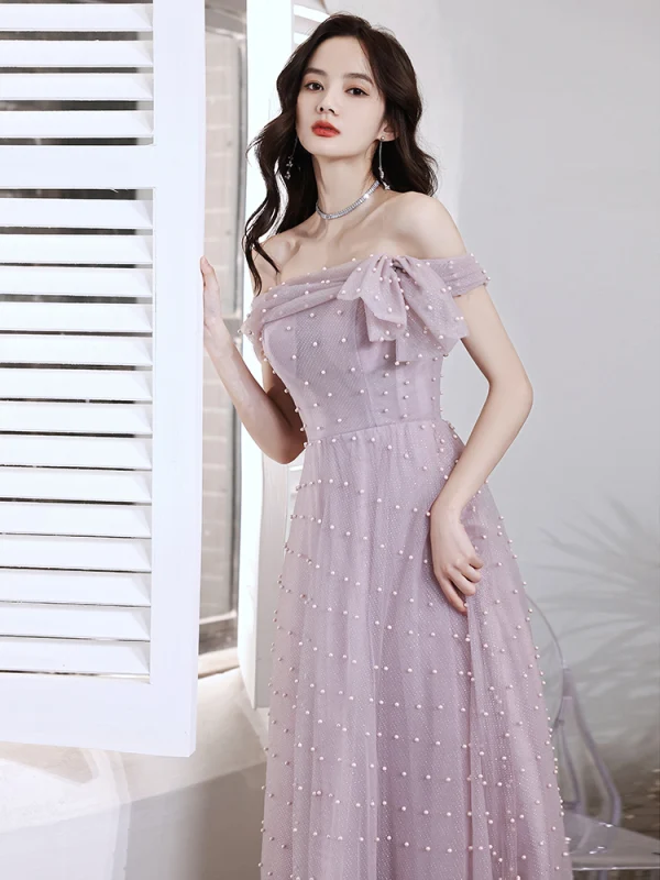 Chic / Beautiful Lavender Pearl Prom Dresses A-Line / Princess 2021 Off-The-Shoulder Sleeveless Backless Tea-length Prom Formal Dresses