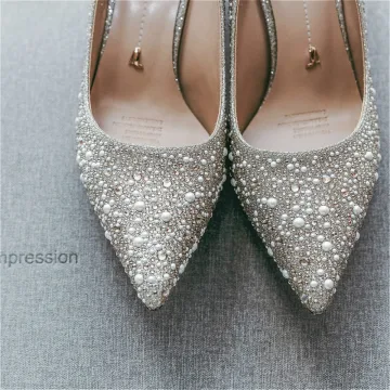 Charmant Scintillantes Doré Faux Diamant Perle Chaussure De Mariée 2020 7 Cm Talons Aiguilles À Bout Pointu Mariage Escarpins