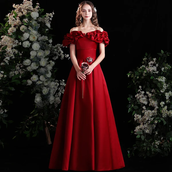 Elegant Burgundy Prom Dresses 2021 A-Line / Princess Backless Ruffle Floor-Length / Long Satin Off-The-Shoulder Prom Short Sleeve Formal Dresses