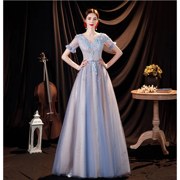 Charmant Bleu Ciel Appliques Robe De Bal 2021 Princesse Encolure Dégagée Perlage Paillettes En Dentelle Fleur Manches de cloche Dos Nu Longue Robe De Ceremonie