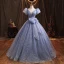 Scintillantes Bleu Ciel Glitter Robe De Bal 2021 Robe Boule Encolure Dégagée Gonflée Manches Courtes Noeud Dos Nu Longue Robe De Ceremonie