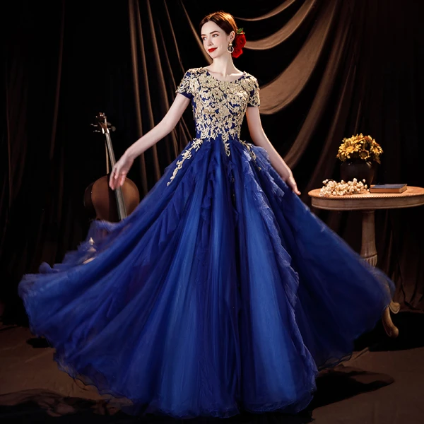 Élégant Bleu Roi Robe De Bal 2021 Princesse Encolure Dégagée Perlage En Dentelle Fleur Manches Courtes Dos Nu Longue Robe De Ceremonie