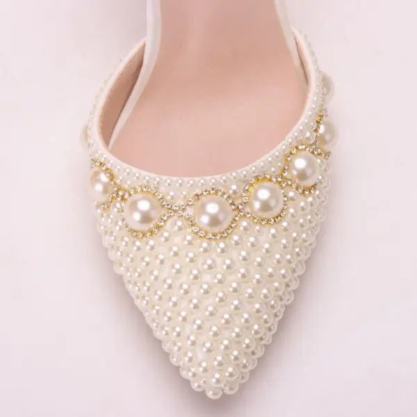 Eleganta Elfenben Pärla Rhinestone Brudskor 2021 Ankelband 9 cm Stilettklackar Spetsiga Bröllop Högklackade