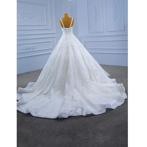 High-end White Glitter Wedding Dresses 2021 Ball Gown Sleeveless Sequins Rhinestone Spaghetti Straps Cathedral Train Wedding