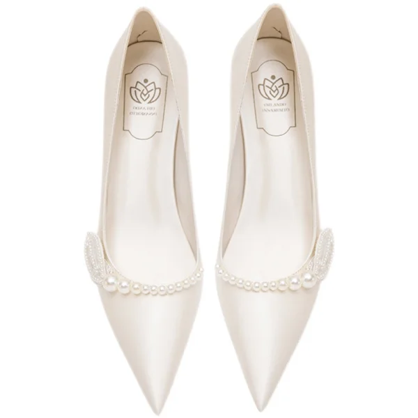 Snygga / Fina Elfenben Pärla Satin Brudskor 2021 8 cm Stilettklackar Spetsiga Bröllop Pumps Högklackade