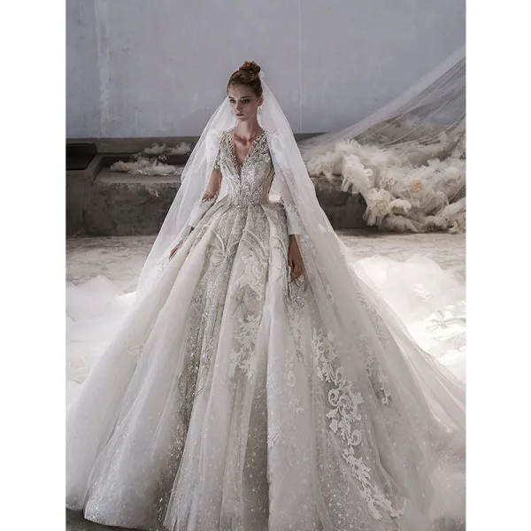 Luxury / Gorgeous White Handmade Beading Pearl Rhinestone Lace Flower Wedding Dresses 2022 Ball Gown Embroidered Sequins V-Neck 3/4 Sleeve Royal Train Wedding