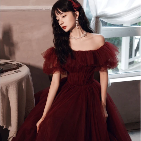 Elegant Burgundy Pleated Prom Dresses 2022 A-Line / Princess Off-The-Shoulder Short Sleeve Backless Floor-Length / Long Prom Formal Dresses