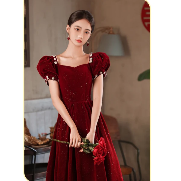Elegant Burgundy Suede Prom Dresses 2022 A-Line / Princess Square Neckline Puffy Short Sleeve Backless Pearl Sequins Floor-Length / Long Formal Dresses