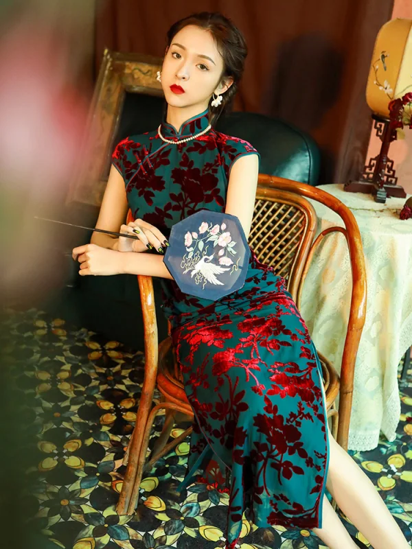 Vintage / Retro Ink Blue Velour Suede Cheongsam 2022 Trumpet / Mermaid High Neck Sleeveless Split Front Tea-length Evening Party Cheongsam / Qipao