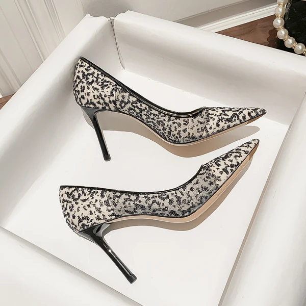 Fashion Black Street Wear Pumps 2022 8 cm Stiletto Heels Pointed Toe Pumps High Heels