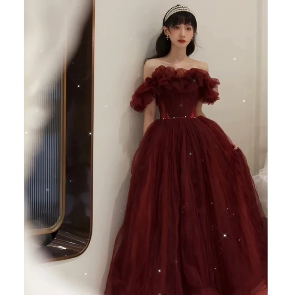 Charming Burgundy Pleated Prom Dresses 2022 A-Line / Princess Off-The-Shoulder Short Sleeve Backless Floor-Length / Long Formal Dresses