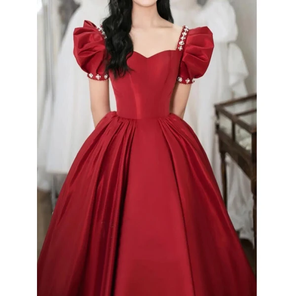 Elegant Burgundy Satin Prom Dresses 2022 A-Line / Princess Square Neckline Puffy Short Sleeve Backless Pearl Rhinestone Floor-Length / Long Prom Formal Dresses