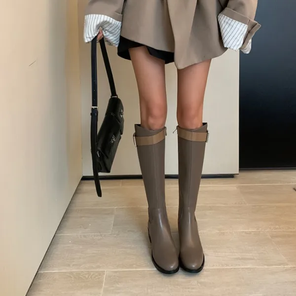 Moda Czarne Zużycie ulicy Zima Kozaki Damskie 2022 Skórzany Okrągłe Toe Płaskie Boots