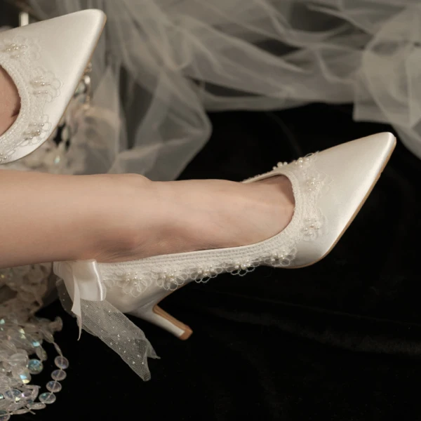 Elegant Chic / Beautiful Ivory Wedding Shoes 2020 Bow Pearl 7 cm Stiletto Heels Pointed Toe Wedding Pumps