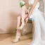 Glittrande Silver Kristall Brudskor 2020 Paljetter 9 cm Tjocka Klackar Spetsiga Bröllop Pumps