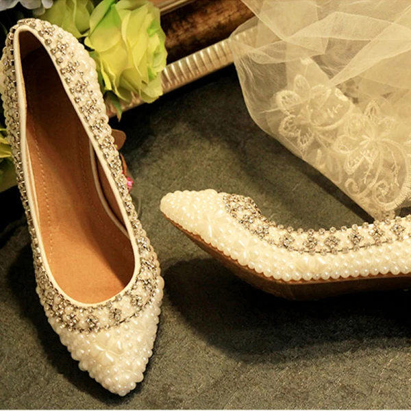 Élégant Ivoire Perle Faux Diamant Chaussure De Mariée 2020 Cuir 6 cm Talons Aiguilles À Bout Pointu Mariage Escarpins