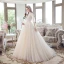 Luxe Champagne Robe De Mariée 2018 Princesse Transparentes Perlage Cristal Faux Diamant En Dentelle Fleur Noeud Encolure Dégagée Dos Nu 1/2 Manches Train De Balayage Mariage