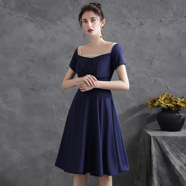 Modest Simple Navy Blue Homecoming Satin Graduation Dresses 2021 A-Line Princess Square