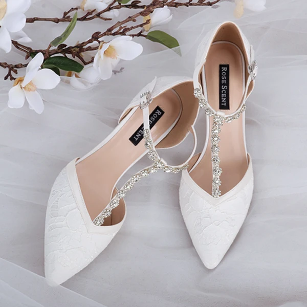 Charming Ivory Satin Wedding Shoes 2021 Rhinestone T-Strap 8 cm Stiletto Heels Pointed Toe Wedding High Heels