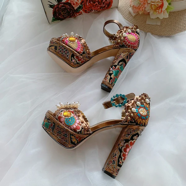 Luxus / Herrlich Barocke Braun Perle Strass Ball Sandalen Damen 2021 Leder Wasserdichte Knöchelriemen 14 cm Thick Heels Peeptoes Hochhackige