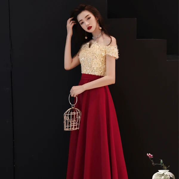 Modern / Fashion Burgundy Evening Dresses 2018 A-Line / Princess Tassel Sequins Off-The-Shoulder Backless Short Sleeve Ankle Length Formal Dresses