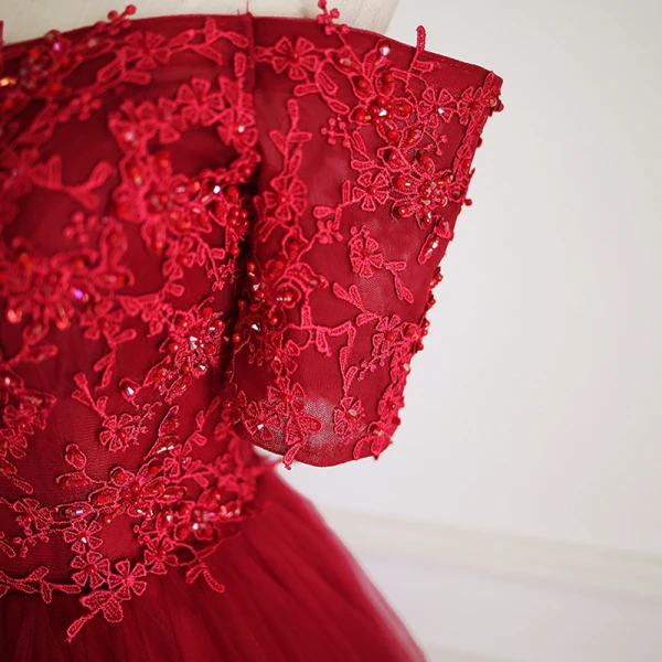Chic / Beautiful Red Prom Dresses 2018 A-Line / Princess Crystal Beading Appliques Off-The-Shoulder Backless Short Sleeve Floor-Length / Long Formal Dresses