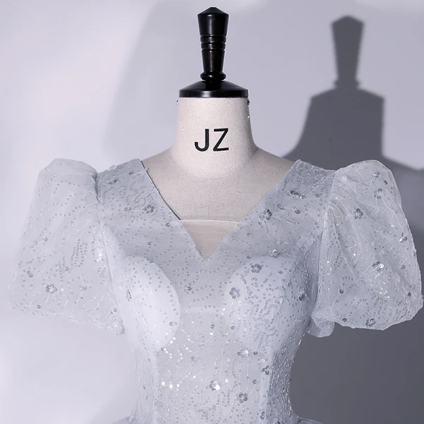 Chic / Beautiful Grey Sequins Prom Dresses 2022 Ball Gown V-Neck Puffy Short Sleeve Backless Floor-Length / Long Formal Dresses