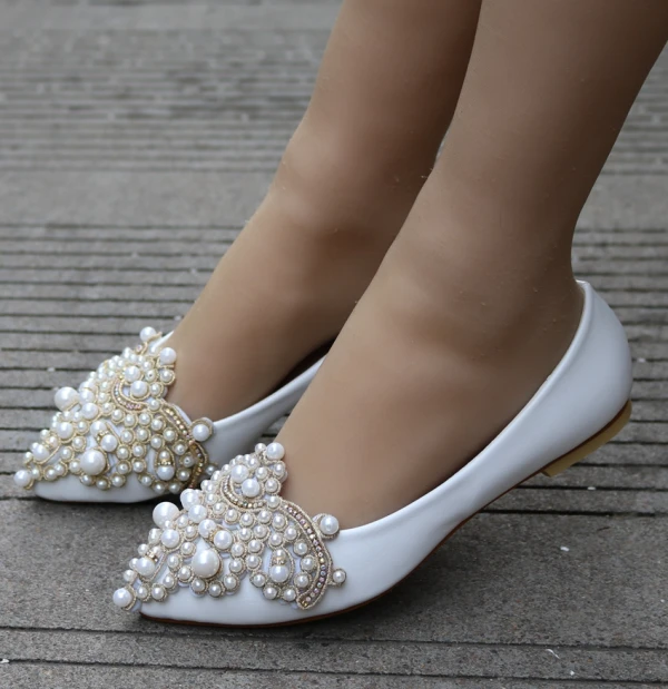 Snygga / Fina Vita Casual Damskor 2018 Pärla Rhinestone Spetsiga Platt