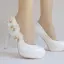 Elegant White Wedding Shoes 2018 Appliques Rhinestone 9 cm Stiletto Heels Round Toe Wedding Pumps