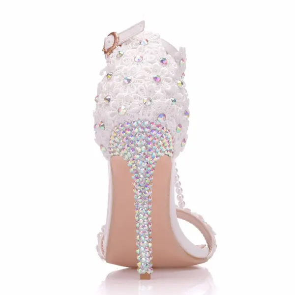 Charmant Weiß Brautschuhe 2018 Spitze Blumen Strass Knöchelriemen Perle T-Riemen 9 cm Stilettos Peeptoes Hochzeit Hochhackige