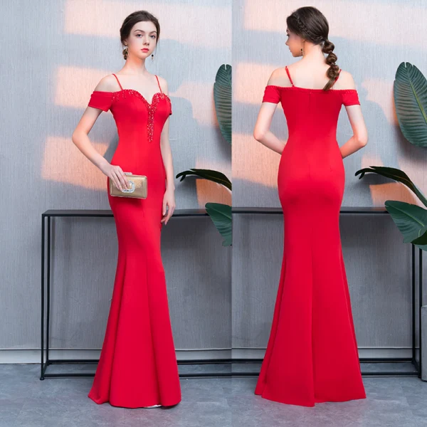 Chic / Belle Rouge Robe De Soirée 2019 Trompette / Sirène Perlage Gland Fendue devant Bretelles Spaghetti Dos Nu Manches Courtes Longue Robe De Ceremonie