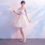 Chic / Belle Champagne Transparentes Été de retour Robe De Graduation 2018 Princesse Encolure Dégagée Sans Manches Appliques En Dentelle Perle Noeud Ceinture Courte Volants Robe De Ceremonie
