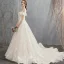 Élégant Champagne Robe De Mariée 2018 Princesse En Dentelle Appliques Encolure Dégagée Dos Nu Manches Courtes Chapel Train Mariage