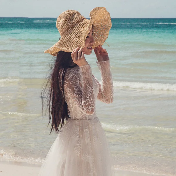 Chic / Beautiful White Beach Wedding Dresses 2018 A-Line / Princess Lace Flower Scoop Neck Backless Long Sleeve Tea-length Wedding