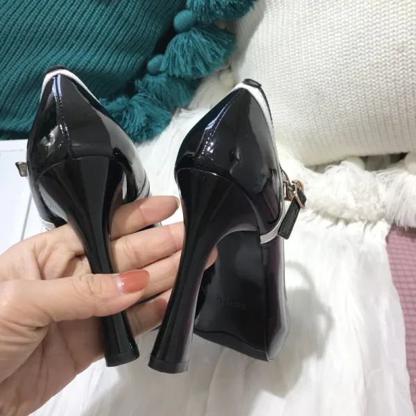 Simple Noire Promo Cuir Escarpins 2021 11 cm Talons Aiguilles À Bout Pointu Escarpins Talons Hauts