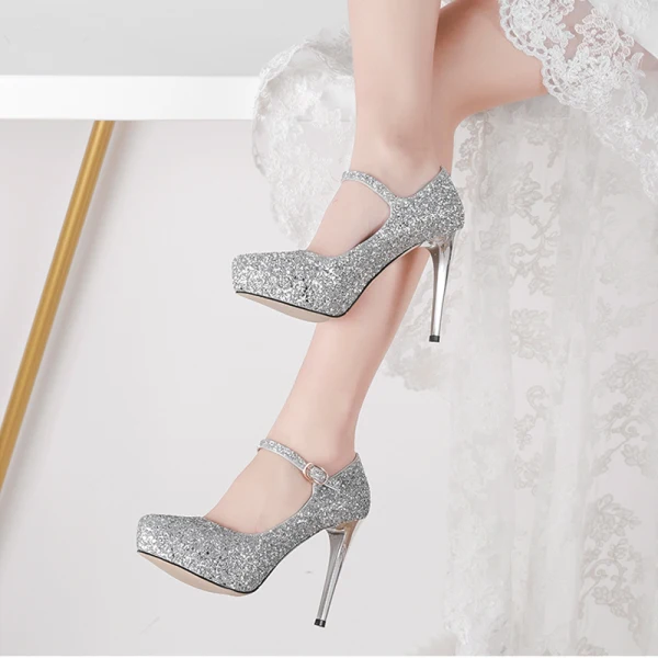 Sparkly Sølv Brudesko 2019 Paljetter Spenne 12 cm Stiletthæler Spisse Pumps
