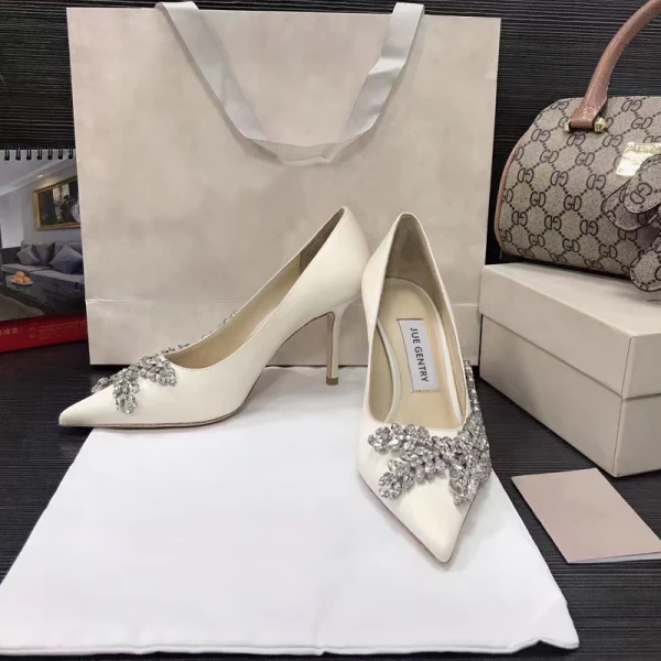 Schöne Ivory / Creme Abend Strass Pumps 2021 Leder 8 cm Stilettos Spitzschuh Pumps Hochhackige