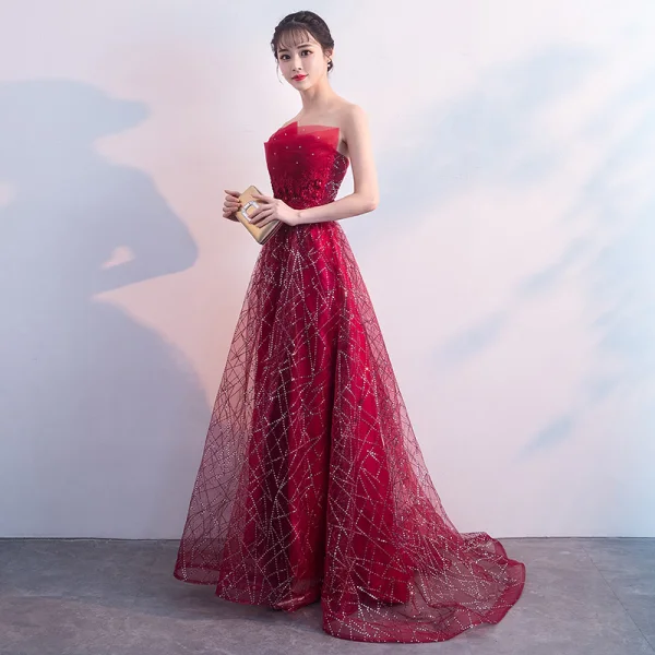 Sparkly Burgundy Evening Dresses 2018 A-Line / Princess Lace Flower Rhinestone Sequins Strapless Backless Sleeveless Sweep Train Formal Dresses