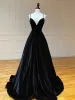 Vintage / Retro Dark Green Velvet Prom Dresses 2024 A-Line / Princess Spaghetti Straps Sleeveless Backless Sweep Train Formal Dresses