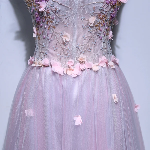 Fine Purple Selskapskjoler 2017 Prinsesse V-Hals Blonder Perle Ryggløse Appliques Beading Håndlaget Aften Formelle Kjoler