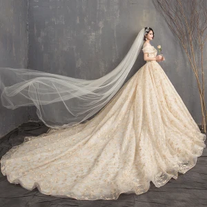 Luksus Champagne Ballkjole Brudekjoler 2019 U Hals Blonder Tyll Ryggløse Beading Brodert Cathedral Train Kirke Bryllup