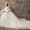 Chic / Beautiful White Plus Size Ball Gown Wedding Dresses 2019 V-Neck Lace Tulle Handmade  Chapel Train Wedding
