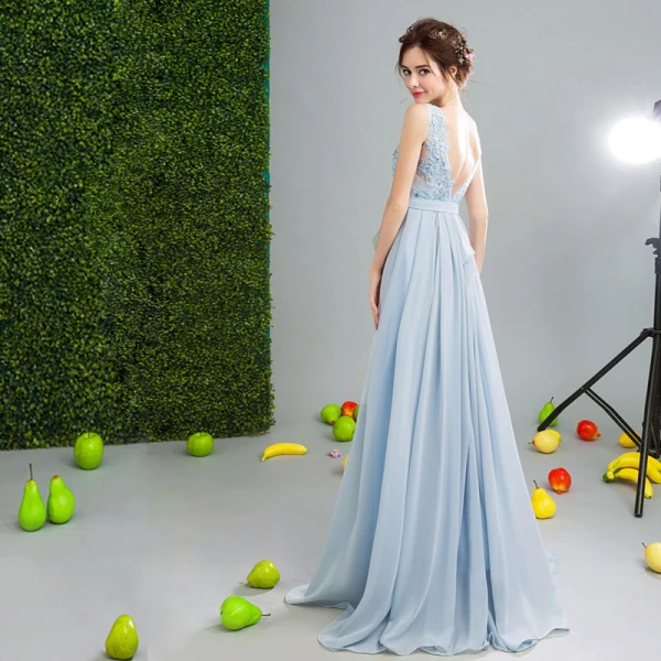 Schöne Himmelblau Abendkleider 2017 A Linie U-Ausschnitt Chiffon Handgefertigt Applikationen Rückenfreies Perlenstickerei Stickerei Abend Festliche Kleider