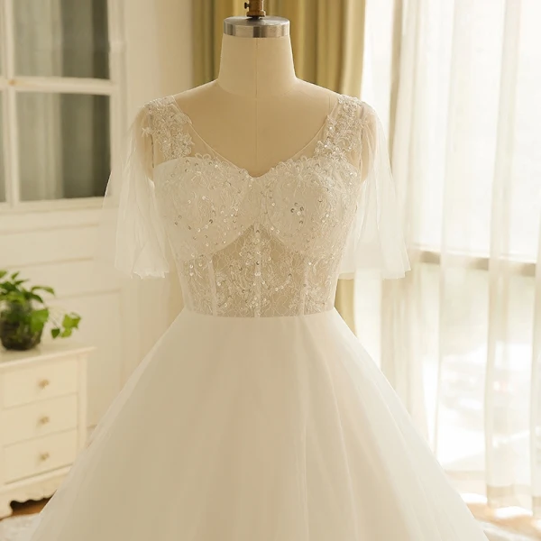 Luxus / Herrlich Weiß Brautkleider 2017 A Linie V-Ausschnitt Tülle Mit Spitze Pailletten Perlenstickerei Applikationen Rückenfreies Hochzeit