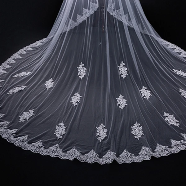 Modest / Simple White Royal Train Wedding 2018 Tulle Lace Appliques 3.5 m Wedding Veils