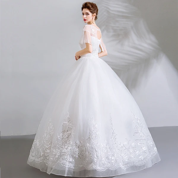 Erschwinglich Weiß Lange Hochzeit 2018 U-Ausschnitt Tülle Perlenstickerei Applikationen Rückenfreies Ballkleid Brautkleider