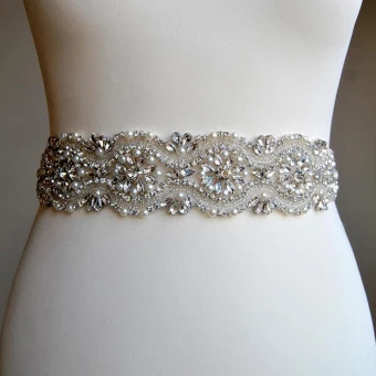 Luxury Gorgeous Ivory Wedding Sash 2020 Satin Metal Beading Crystal Pearl Rhinestone Bridal Prom Accessories