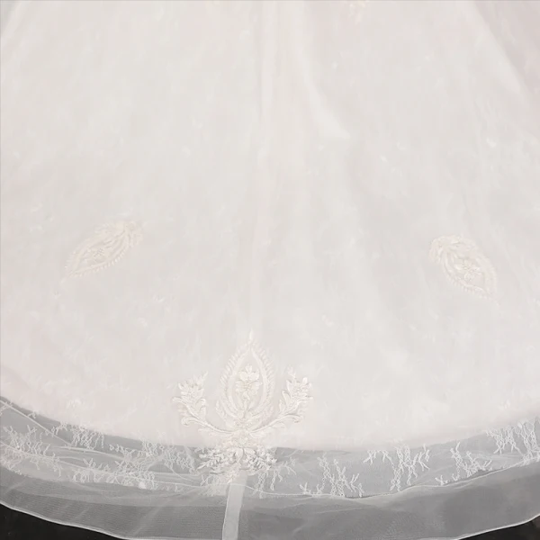 Vintage / Retro Ivory Plus Size Ball Gown Wedding Dresses 2021 U-Neck 3D Lace Tulle Satin Long Sleeve Handmade  Appliques Backless Chapel Train Wedding
